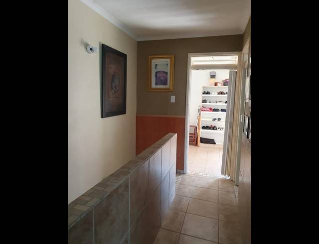 3 BEDROOM HOUSE FOR SALE IN NEWLANDS EAST